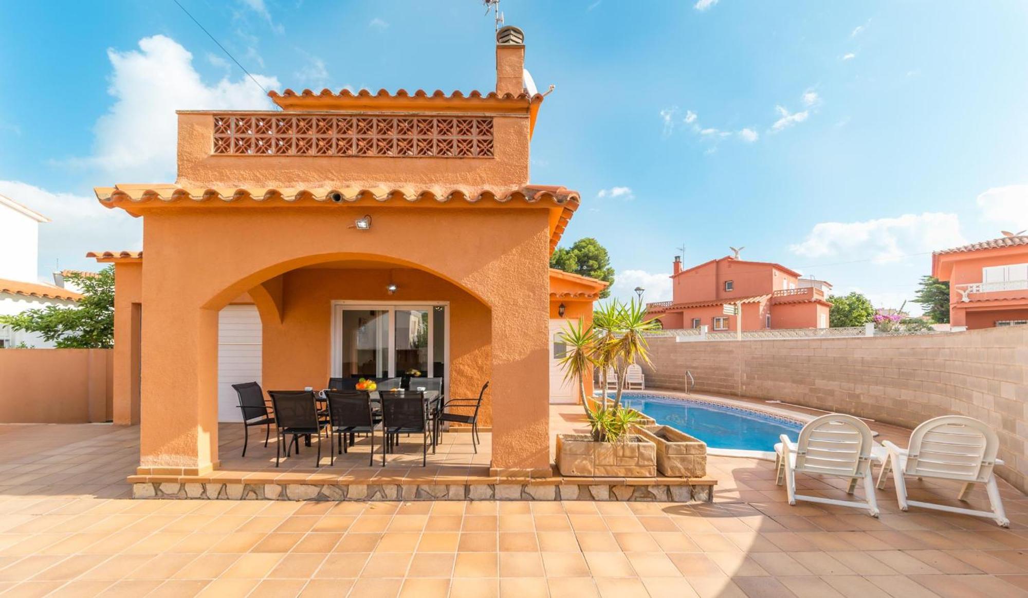 Gemma Villa L' Escala